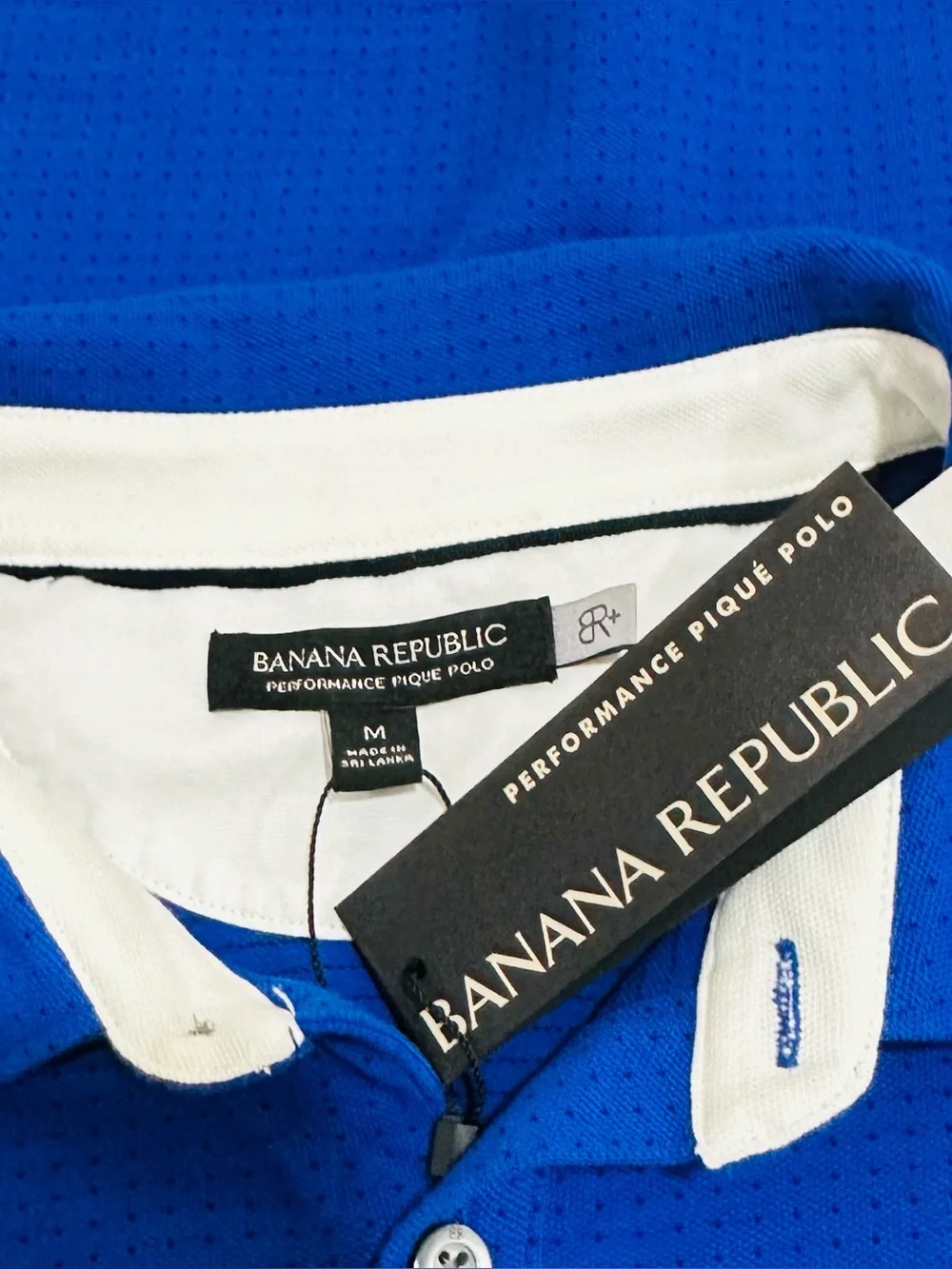 Banana Republic Men's Performance Pique Polo Shirt Royal Blue Chest Pocket Sz M